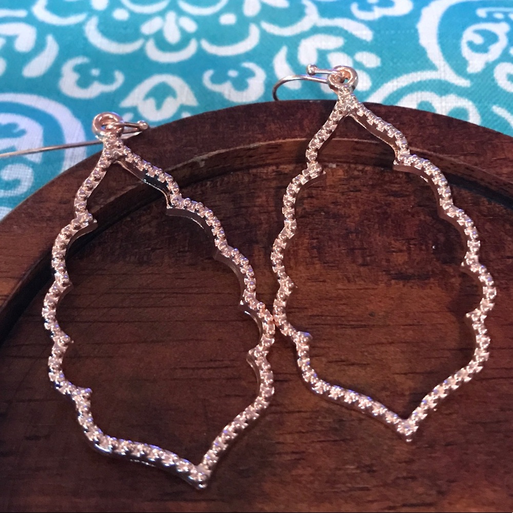 HP! NEW!💙💎ROSE💗GOLD💛EARRINGS BUNDLE!💎💙ALL 4! - Picture 5 of 8